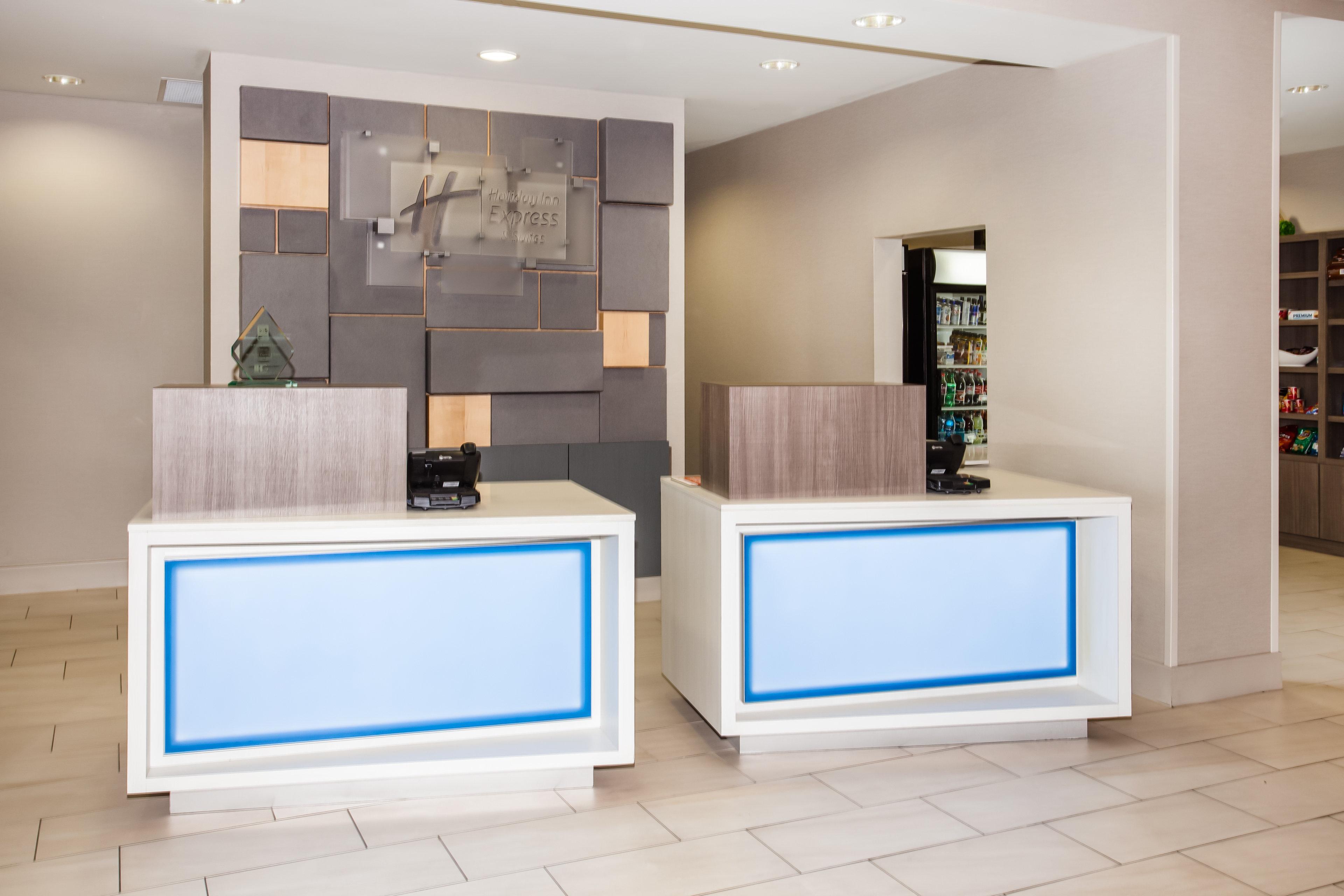 Holiday Inn Express & Suites Litchfield By Ihg Εξωτερικό φωτογραφία