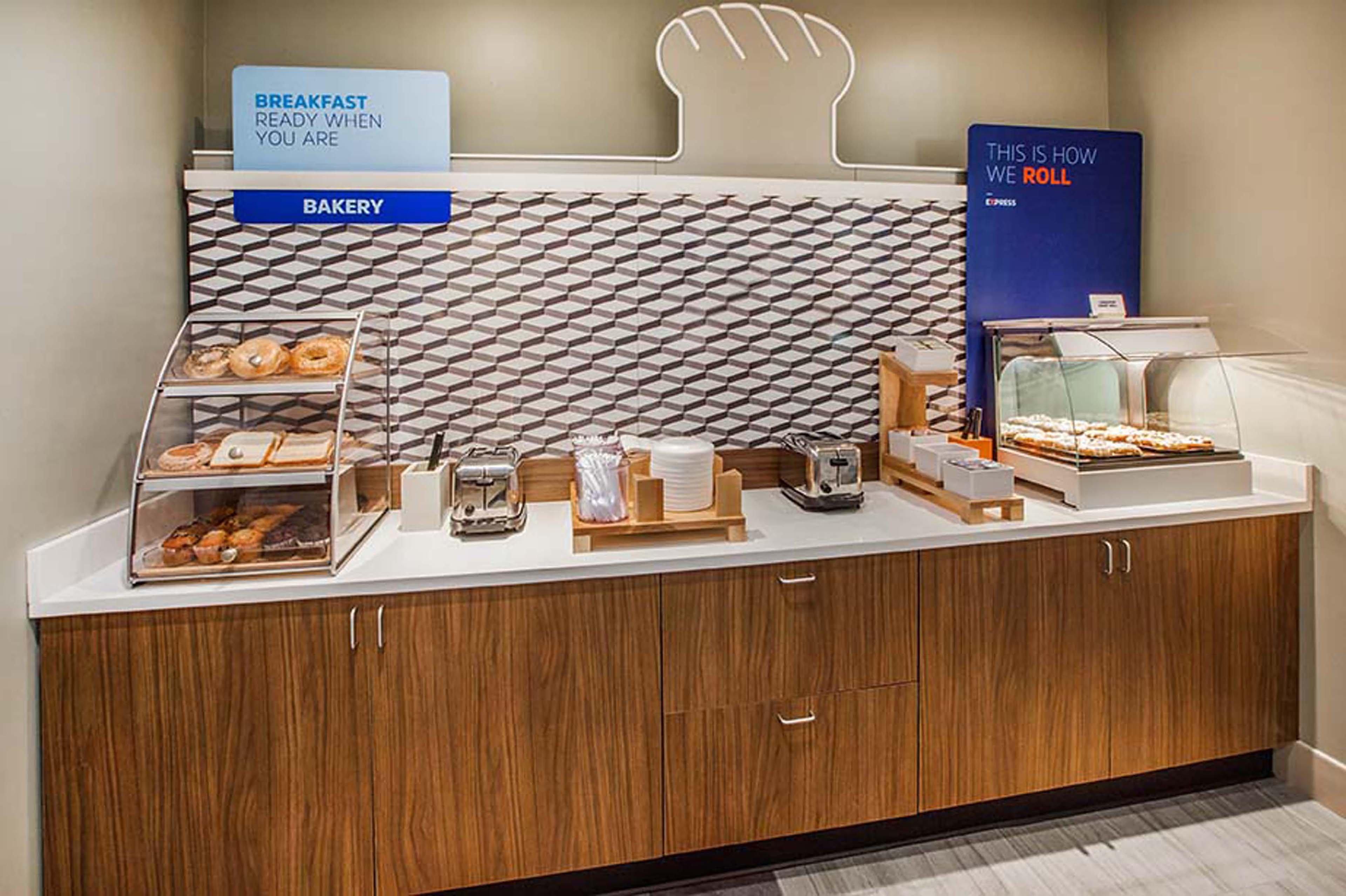 Holiday Inn Express & Suites Litchfield By Ihg Εξωτερικό φωτογραφία