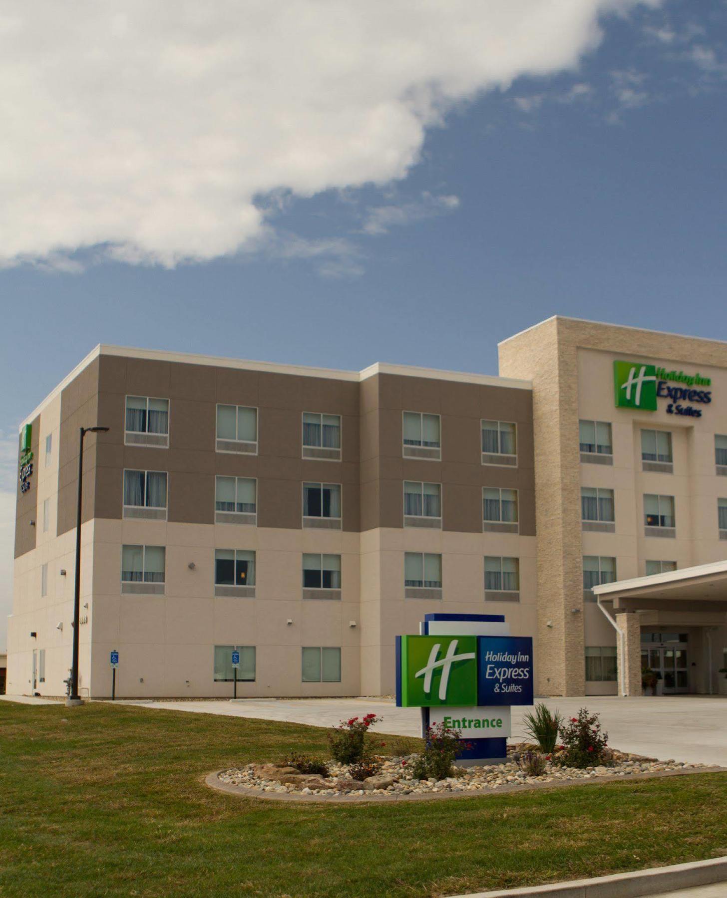 Holiday Inn Express & Suites Litchfield By Ihg Εξωτερικό φωτογραφία