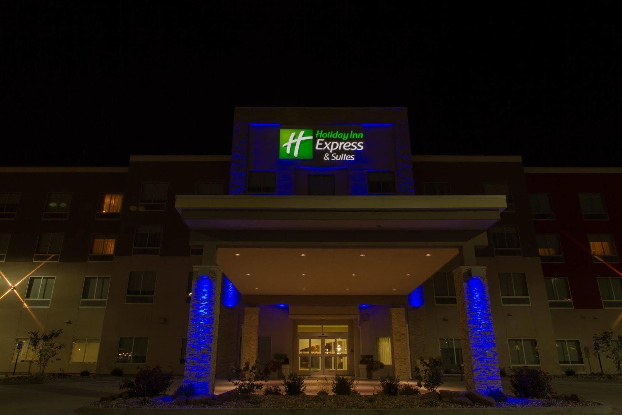 Holiday Inn Express & Suites Litchfield By Ihg Εξωτερικό φωτογραφία